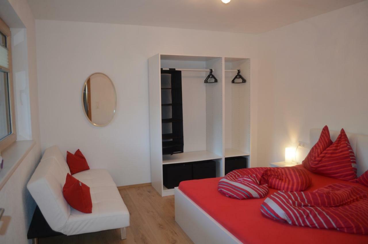 Apartment Klein & Fein Schlitters Eksteriør bilde